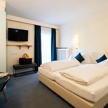 Naturhotel Ortners Eschenhof 4*