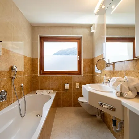 Naturhotel Ortners Eschenhof 4*