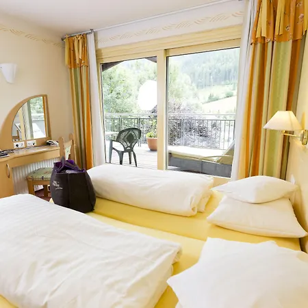 Naturhotel Ortners Eschenhof 4*