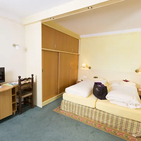 Naturhotel Ortners Eschenhof 酒店 巴德小基希海姆