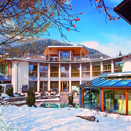 호텔 Naturhotel Ortners Eschenhof 4*